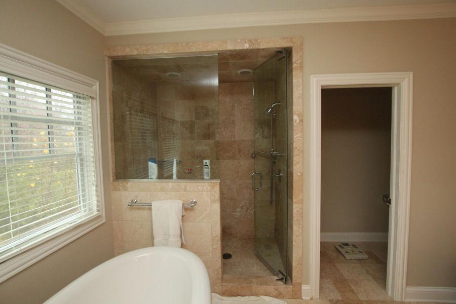 Frameless Swing Door with Dual Swing